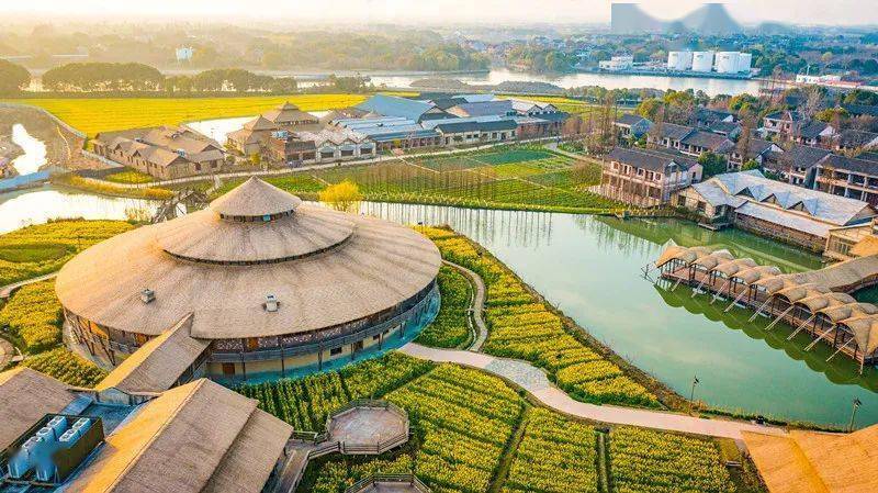 休閑旅游開發(fā)振興鄉(xiāng)村8大案例_發(fā)展_融合_農(nóng)業(yè)